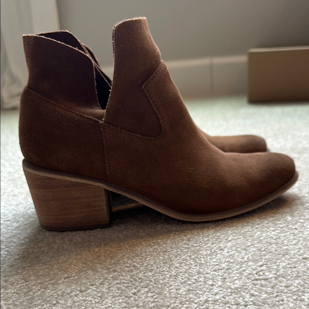 BP Brown Ankle Boots with Elastic Panels